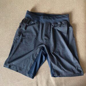 Lululemon License to Train Linerless Shorts 9" Navy Black S
